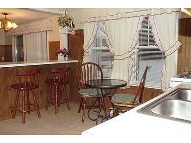 26 Norfolk Rd, Warwick, RI 02886 - photo 4