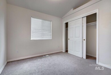 1112 S Holly St, Nampa, ID 83686 - photo 2