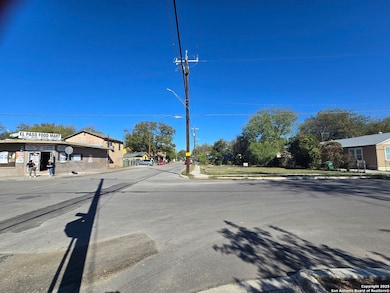 2021 El Paso St, San Antonio, TX 78207 - photo 5