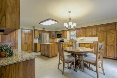 13875 W 67th St, Shawnee, KS 66216 - photo 5