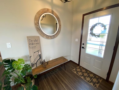 25665 Kibbee Ct, Mitchell, SD 57301 - photo 4