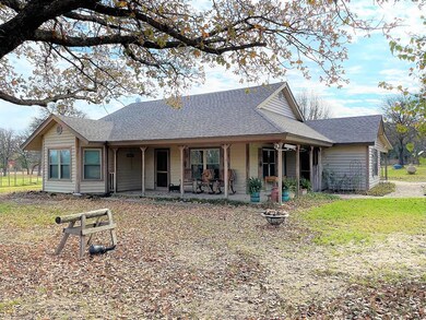 110 Marian Dr, Weatherford, TX 76085 - photo 3