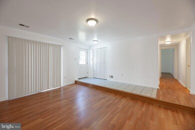 12877 Cara Dr unit 29C, Woodbridge, VA 22192 - photo 6