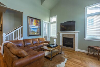 653-SW-Peak-View-Pl-6-1-2020-3