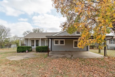 701 E Scissortail Ln, Cushing, OK 74023 - photo 3