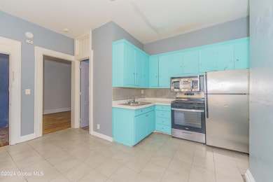 130 5th Ave, Troy, NY 12180 - photo 5