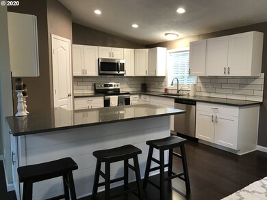 5400 N Fork Siuslaw Rd, Florence, OR 97439 - photo 7