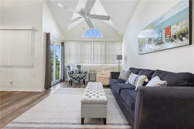 1940 Westminster Cir unit 76, Vero Beach, FL 32966 - photo 2