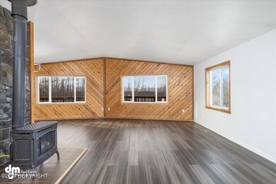 Living Room w/ Mtn Views