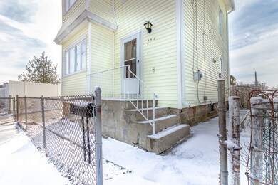 895 Grinnell St, Fall River, MA 02721 - photo 3