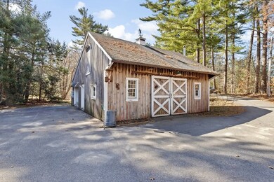 16 Silva St, Carver, MA 02330 - photo 4