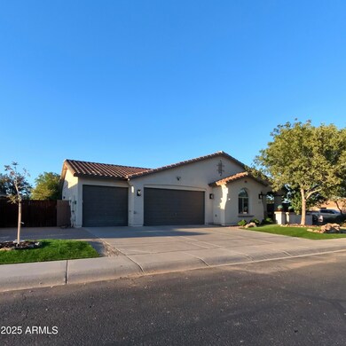 1140 W Dove Tree Ave, Queen Creek, AZ 85140 - photo 5