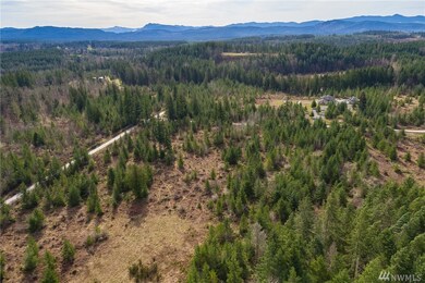 2001 Kinsman Ct E, Roy, WA 98580 - photo 3