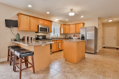 45 Buckingham Dr, Londonderry, NH 03053 - photo 7