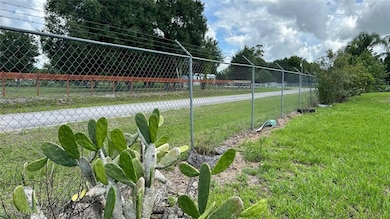 View of home's community