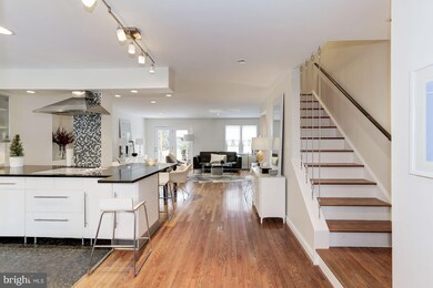 10231 Arizona Cir, Bethesda, MD 20817 - photo 4