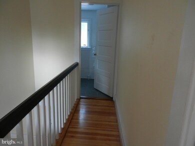 6127 58th Ave, Riverdale, MD 20737 - photo 7