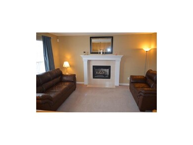Beautiful Gas Fireplace equipped with Gas Logs.