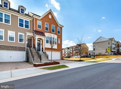 10070 Wincopia Farms Way, Laurel, MD 20723 - photo 3