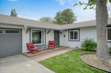 002_22858_baltar_street_002