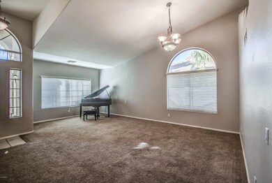 DINING LIVING 1