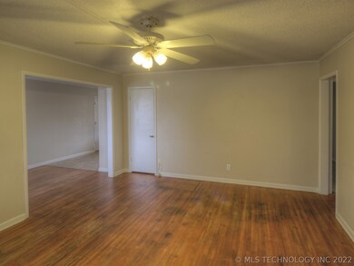 1101 N Gum Ave, Broken Arrow, OK 74012 - photo 6