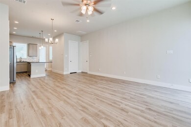 9014 Lonestar River Ln, Houston, TX 77080 - photo 5