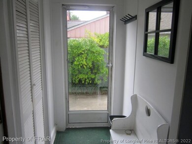 410 Buie Ct, Fayetteville, NC 28304 - photo 6