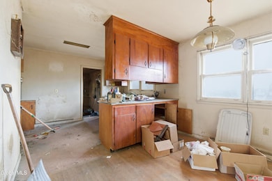 17 Crommelin Dr, Saratoga Springs, NY 12866 - photo 6