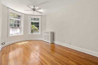 147 Winthrop Rd unit 3, Brookline, MA 02445 - photo 2