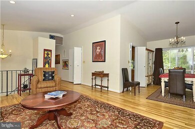 2420 Stirrup Ln, Alexandria, VA 22308 - photo 6