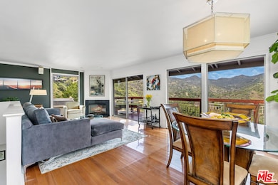 2843 Lambert Dr, Los Angeles, CA 90068 - photo 2