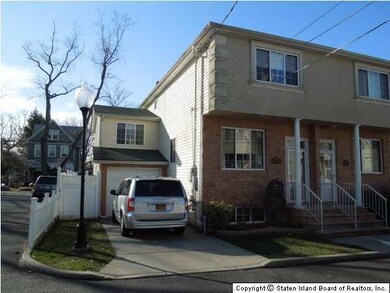 64 Chess Loop, Staten Island, NY 10306 - photo 2