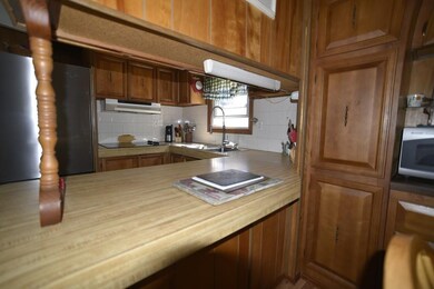 170 Pineview Terrace unit 170, West Wareham, MA 02576 - photo 7