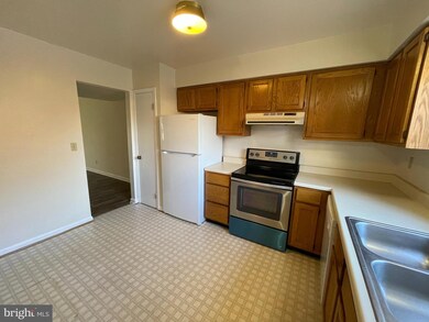 16126 Clarence Ct, King George, VA 22485 - photo 7