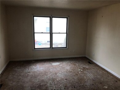 218 W 2nd St, Anderson, IN 46016 - photo 7