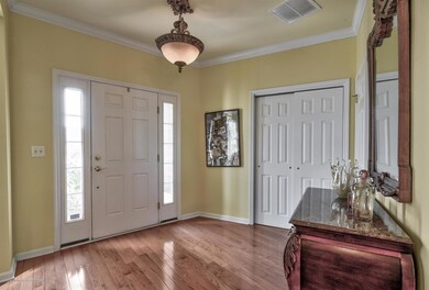 04-Foyer