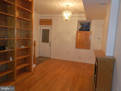 815 9th St NE, Washington, DC 20002 - photo 2
