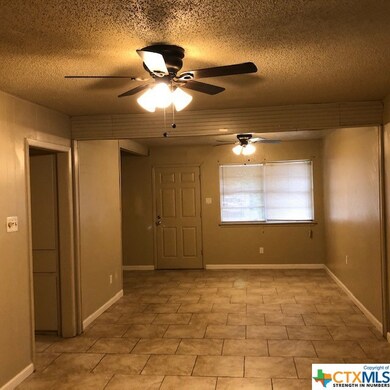 111 Carothers St, Copperas Cove, TX 76522 - photo 6