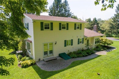 2186 E Best Rd, Bath, PA 18014 - photo 3