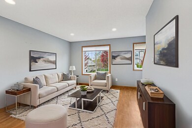 4818 Education Dr N unit 4, Hugo, MN 55038 - photo 2