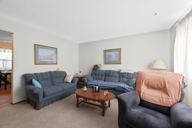 5278 Glenbriar Ct, Columbus, OH 43232 - photo 4