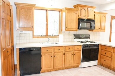 189 Elliot Ave unit 2, Quincy, MA 02171 - photo 3