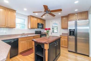 1 Wade Rd, Plainville, MA 02762 - photo 7