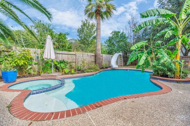 8322 Maple Acres Dr, Houston, TX 77095 - photo 2