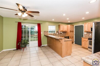 13150 118th Rd, Hoyt, KS 66440 - photo 6