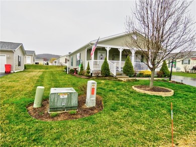 5 Blackbird Ct, Bechtelsville, PA 19505 - photo 4