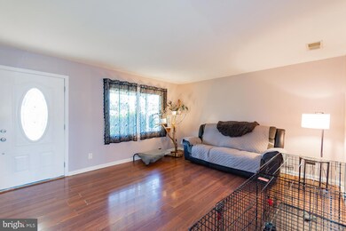 306 E 12th Ave unit B, Ranson, WV 25438 - photo 4