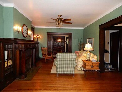 Living Room. The living room boasts built in book 