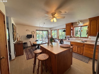 88468 Trout Pond Ln, Bandon, OR 97411 - photo 7